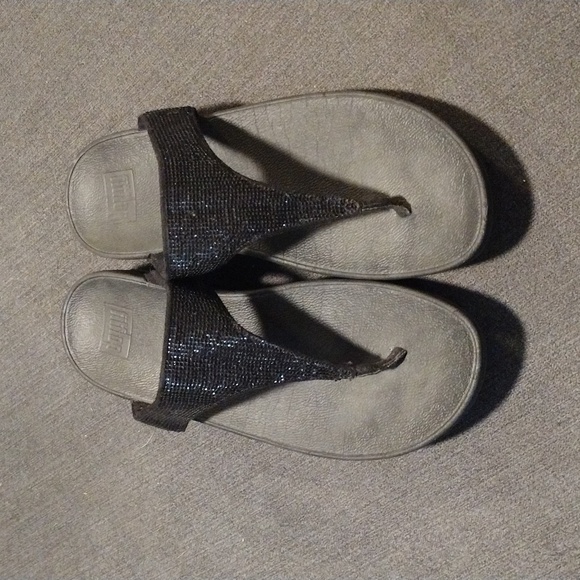FitFlops Flip Flops Sandals - Picture 1 of 9